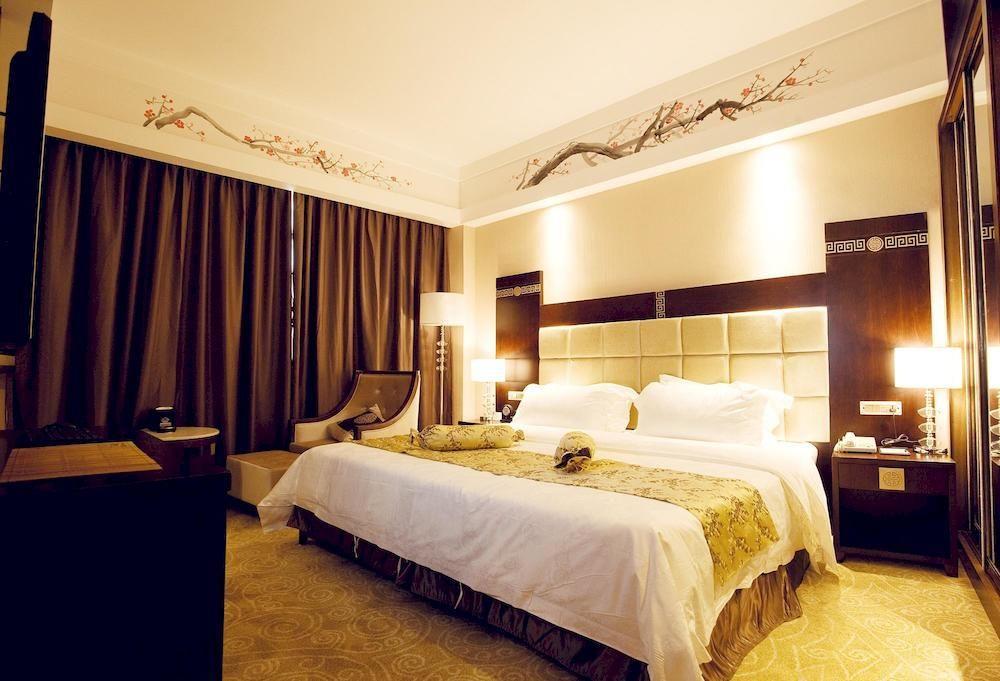 Guilin Golden Crown International Hotel Exterior foto